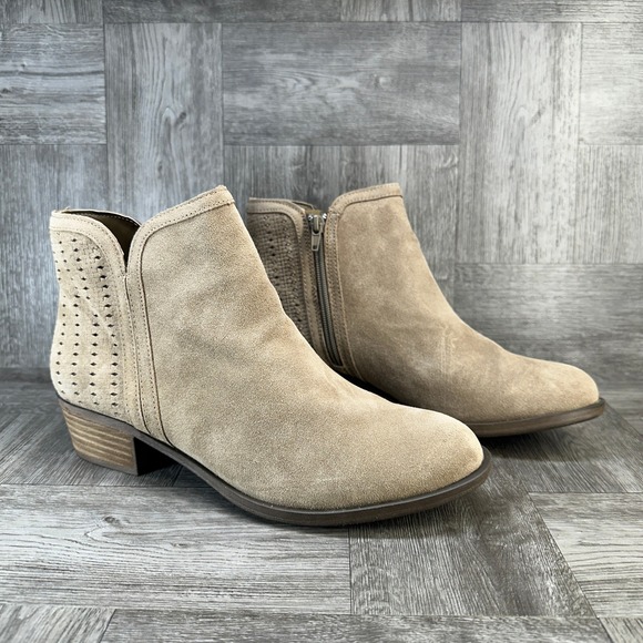 Kensie Gage Booties Womens 10 Tan Suede Leather Perforated Ankle Boots NEW - Picture 5 of 9